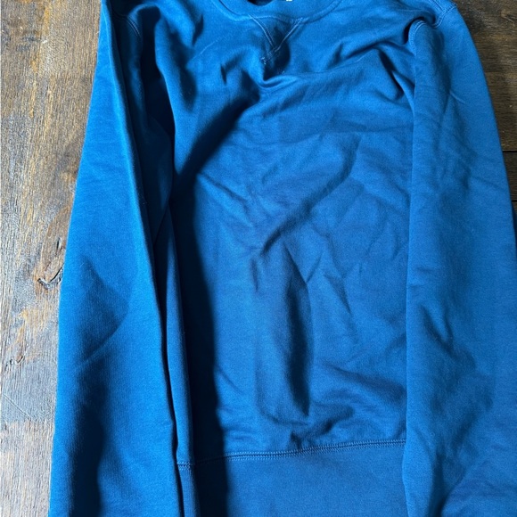 Everlane uniform nwt blue crewneck sweatshirt size small men’s medium women’s - Picture 3 of 4